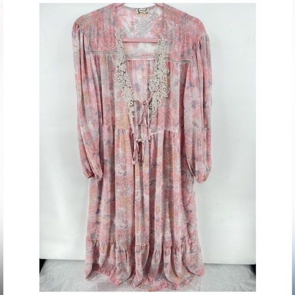 Free People Sweaters - Free people intimately Lace long babydoll robe XS/S
